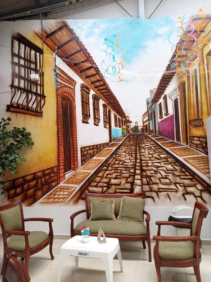 The Mural Hostel Богота Экстерьер фото