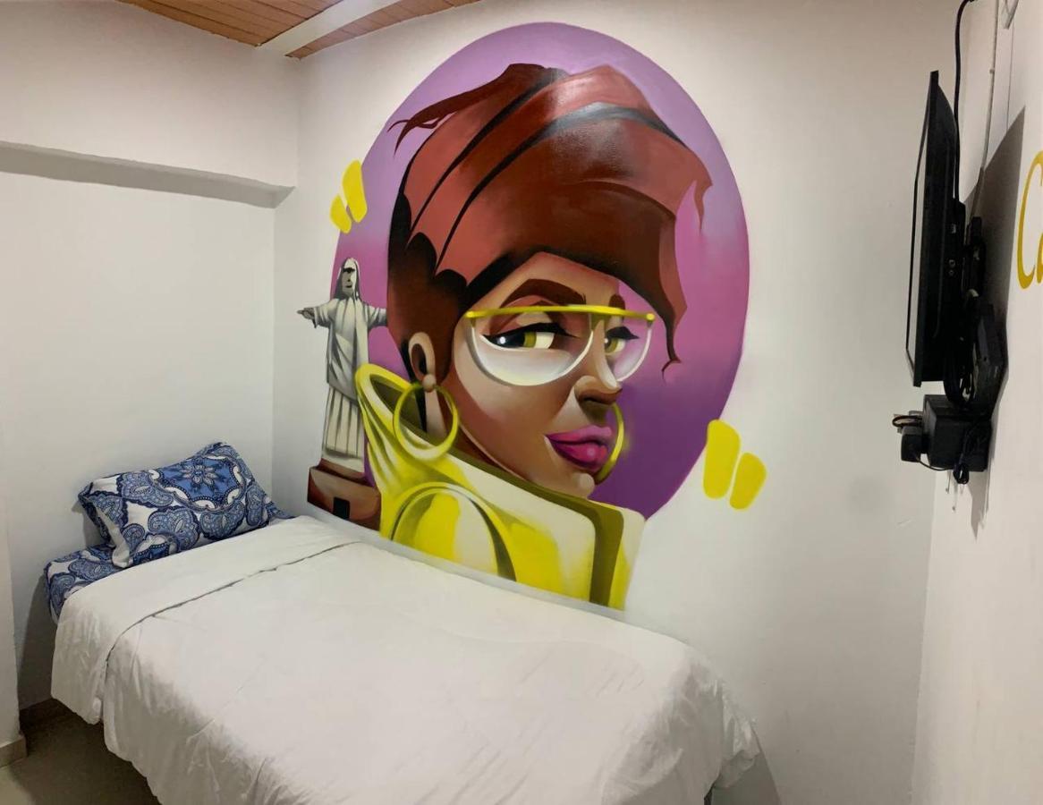 The Mural Hostel Богота Экстерьер фото