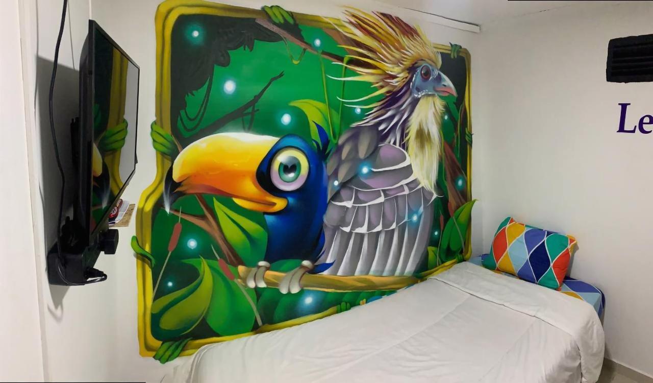 The Mural Hostel Богота Экстерьер фото